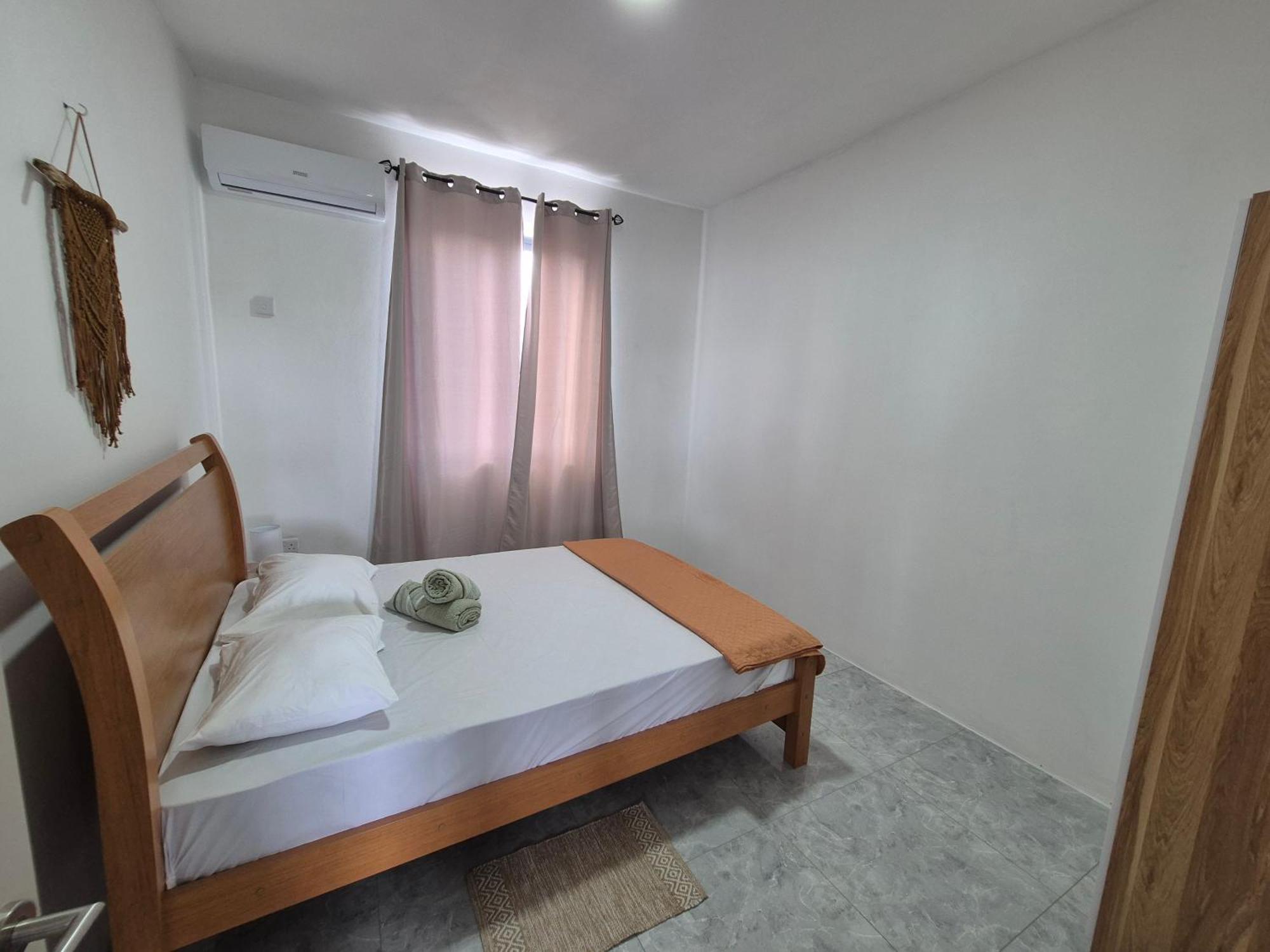 Skyview Apartment- Rooftop Penthouse With Sunset & Sea Views Flic-en-Flacq Dış mekan fotoğraf